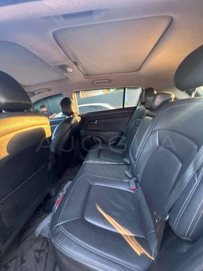 Kia Sportage miniatura 9