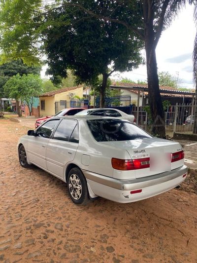Toyota Premio miniatura 6