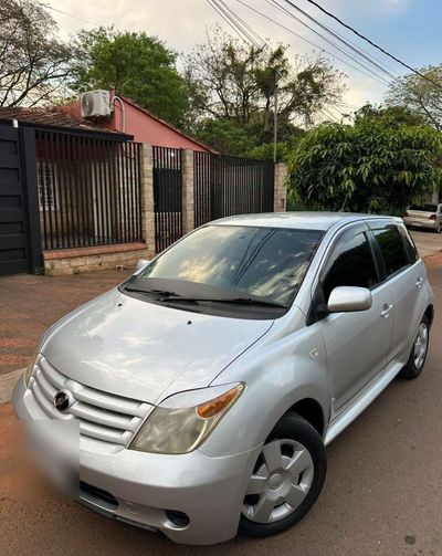 Toyota Ist thumbnail 1