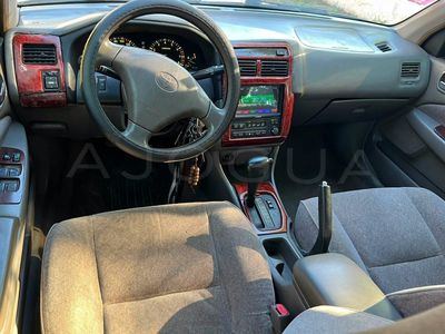 Toyota Corona miniatura 5