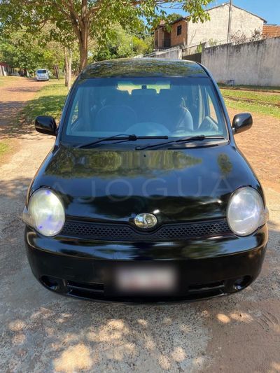 Toyota Sienta miniatura 2