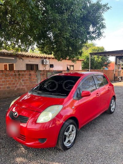 Toyota Vitz miniatura 5
