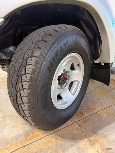 Toyota Land Cruiser Prado miniatura 8