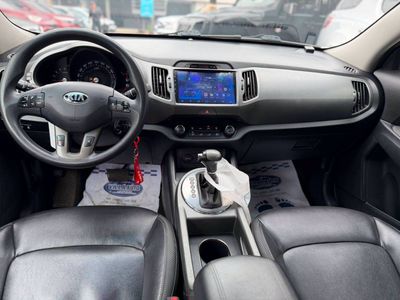 Kia Sportage miniatura 5