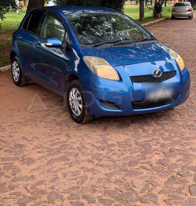 Toyota Vitz miniatura 5