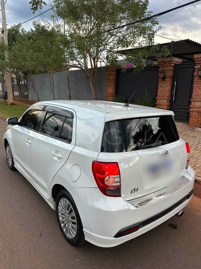 Suzuki IST miniatura 6