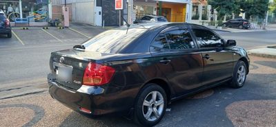 Toyota Allion miniatura 8