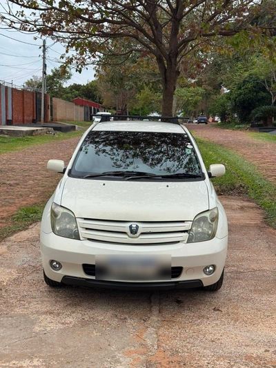 Toyota Ist 2003