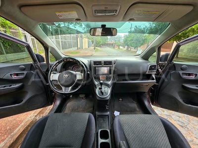 Toyota Ractis miniatura 15