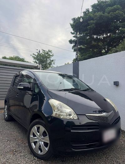 Toyota Ractis 2008