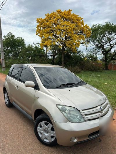 Toyota Ist thumbnail 1