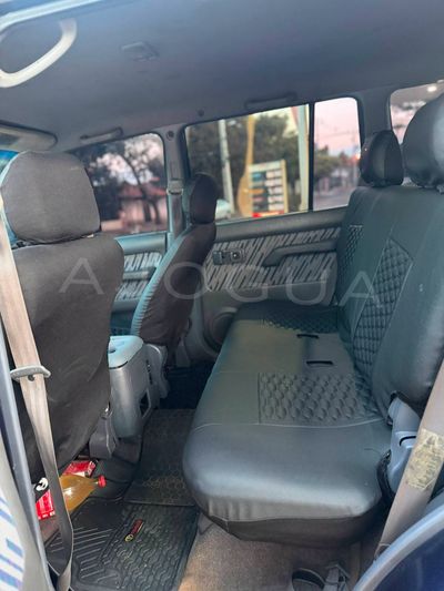 Toyota Prado miniatura 15