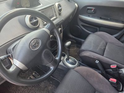 Toyota Ist miniatura 9
