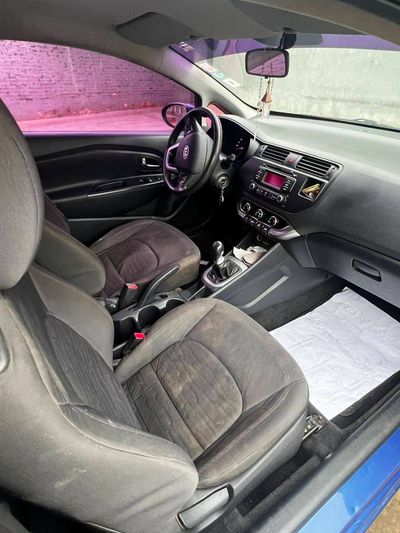 Kia Rio miniatura 6