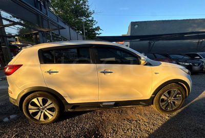 Kia Sportage miniatura 3