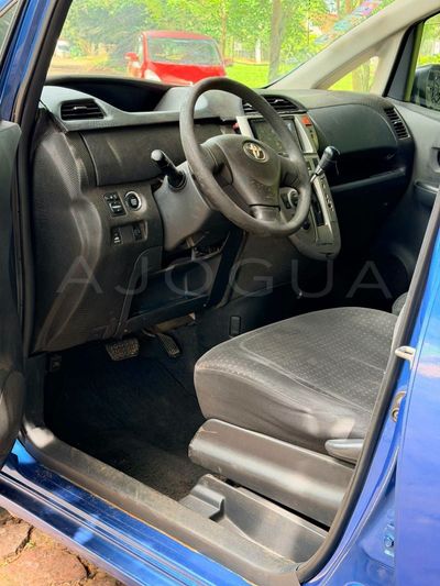 Toyota Ractis miniatura 7