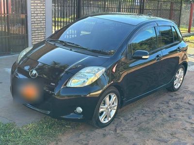 Toyota Vitz miniatura 4