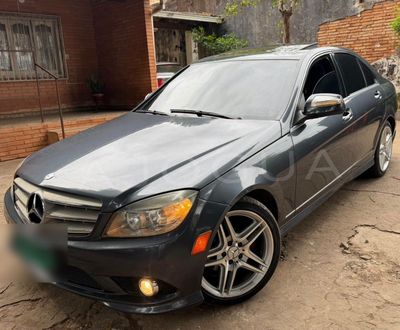 Mercedes-Benz C300 miniatura 3