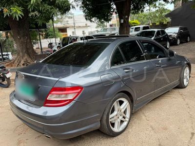 Mercedes-Benz C300 miniatura 6
