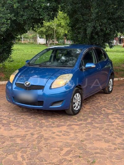 Toyota Vitz thumbnail 1