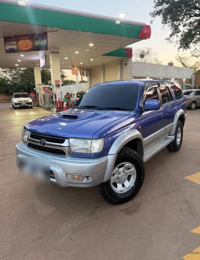 Toyota Hilux 2000