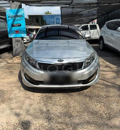 Kia K5 miniatura 3
