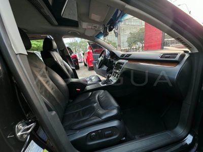 Volkswagen Passat miniatura 11