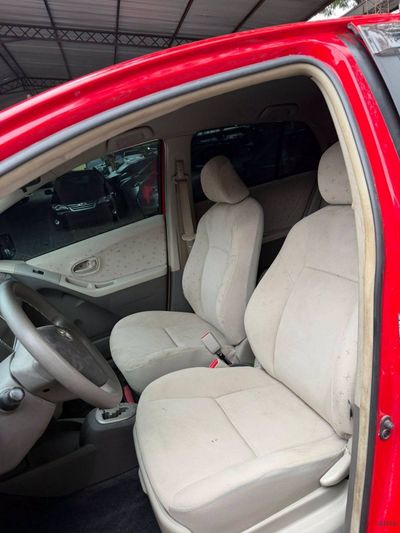 Toyota Vitz miniatura 7