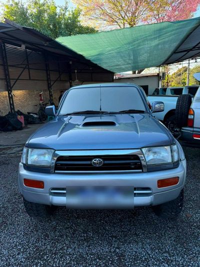 Toyota Hilux Surf miniatura 10