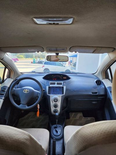 Toyota vizt miniatura 7