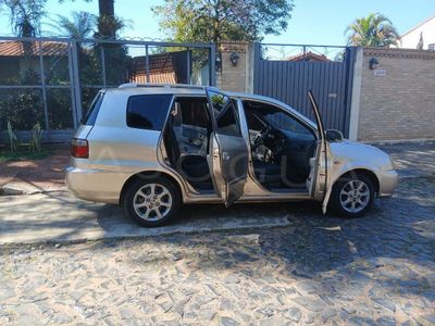 Kia Carens miniatura 12