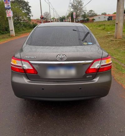 Toyota Premio miniatura 5