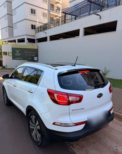 Kia Sportage miniatura 4