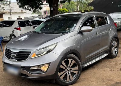 Kia Sportage thumbnail 1