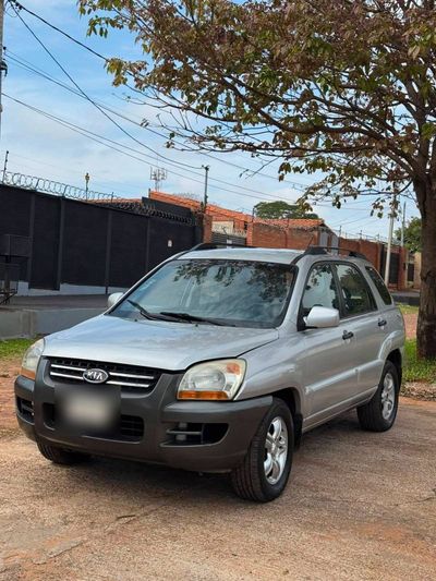 Kia Sportage thumbnail 1