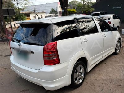 Toyota Wish miniatura 5