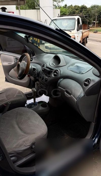 Toyota Platz miniatura 7