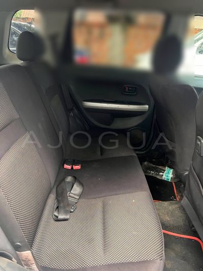 Toyota Ist miniatura 7