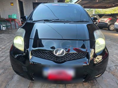Toyota Vitz miniatura 5