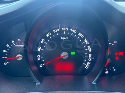 Kia Sportage miniatura 10