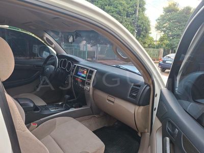 Toyota Hilux Surf miniatura 8