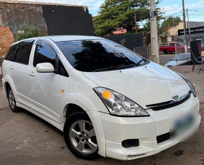 Toyota Wish 2004