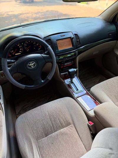Toyota Allion miniatura 3