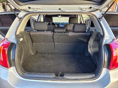 Toyota Runx miniatura 8