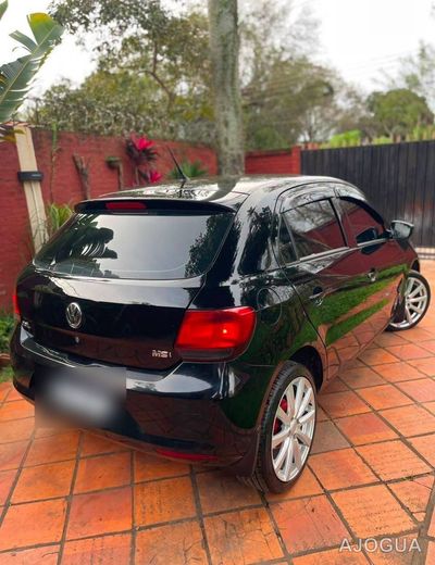 Volkswagen Gol miniatura 4