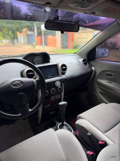 Toyota Ist miniatura 11