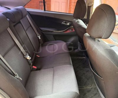 Toyota Allion miniatura 12