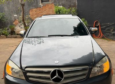 Mercedes-Benz C300 miniatura 2