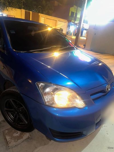 Toyota Runx miniatura 2