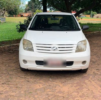 Toyota Ist thumbnail 1